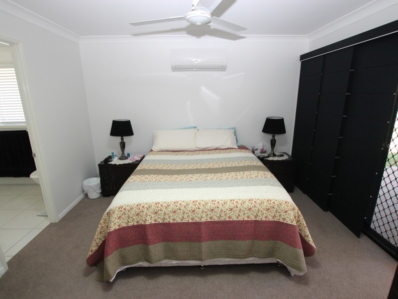 10 Bells Court, Rosslyn QLD 4703