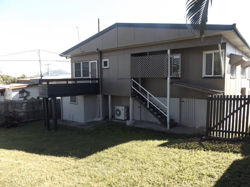 14 Davidson Street, Cooee Bay QLD 4703