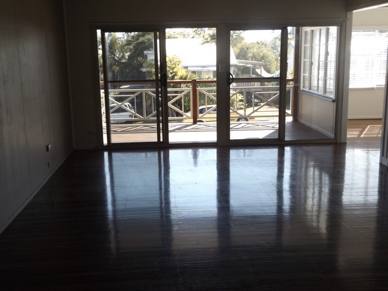 14 Davidson Street, Cooee Bay QLD 4703