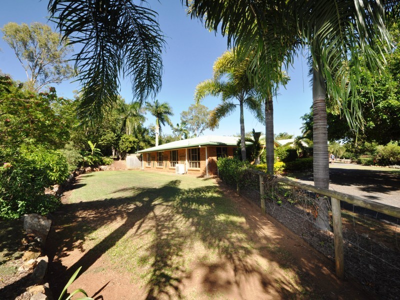 2 Bobs Close, Hidden Valley QLD 4703
