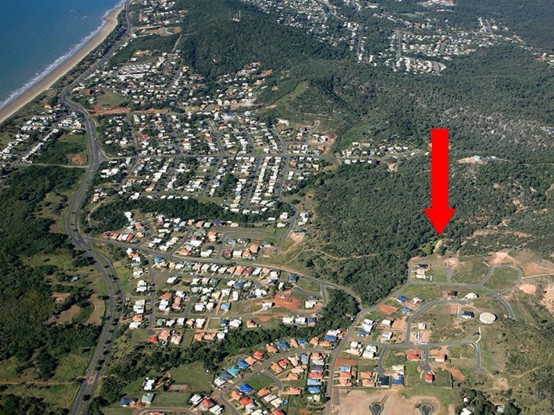 36 Roberts Road, Pacific Heights QLD 4703