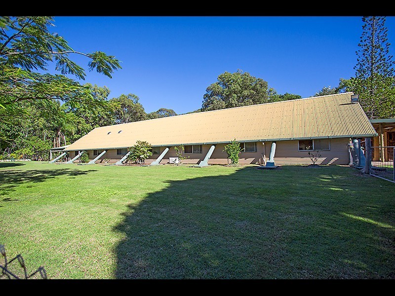 36 Roberts Road, Pacific Heights QLD 4703