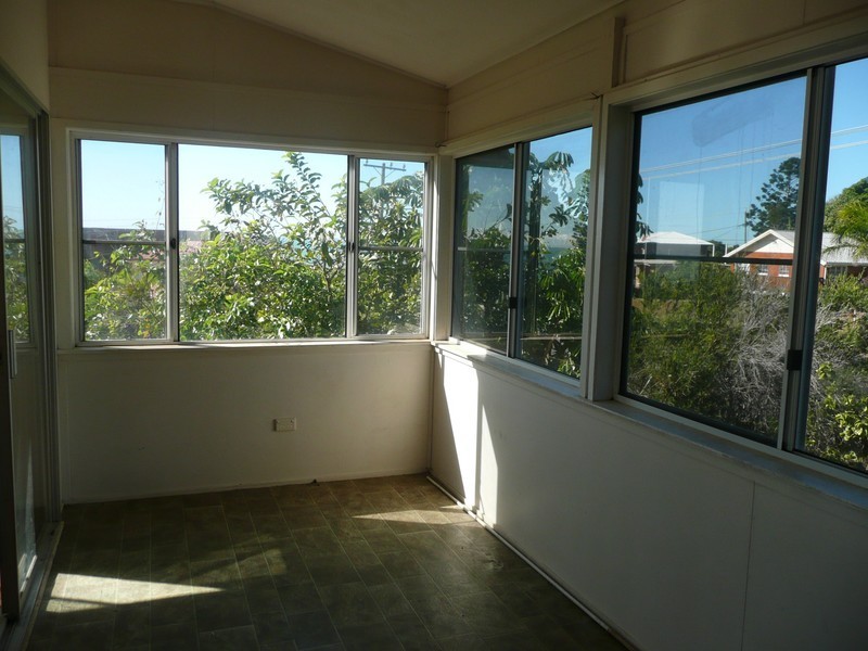 11 Meikleville Street, Meikleville Hill QLD 4703