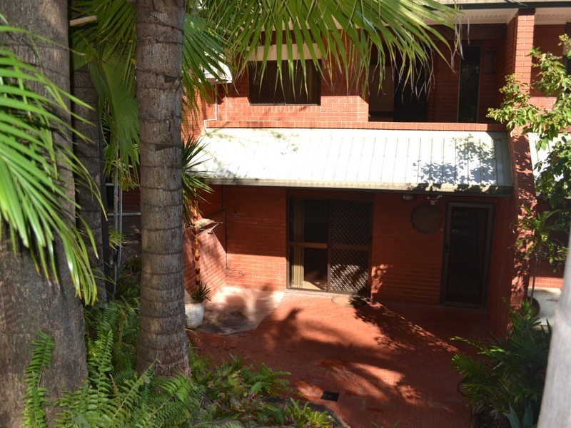 4/33 Scenic Highway, Cooee Bay QLD 4703