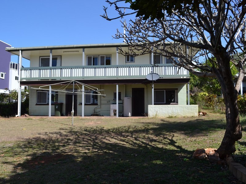 17 Meikleville Street, Meikleville Hill QLD 4703