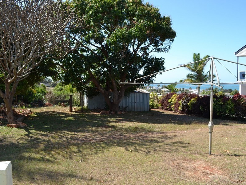 17 Meikleville Street, Meikleville Hill QLD 4703