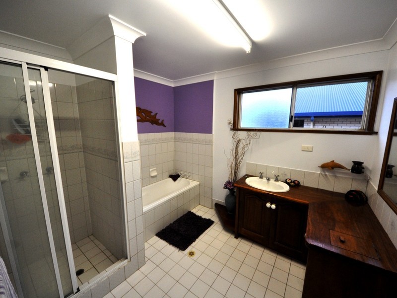 59 Mirrawena, Bangalee QLD 4703