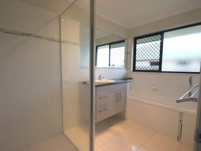 15 SandCastle Drive, Mulambin QLD 4703