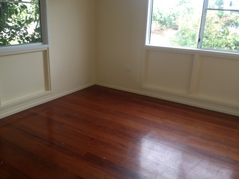 11 Meikleville Street, Meikleville Hill QLD 4703