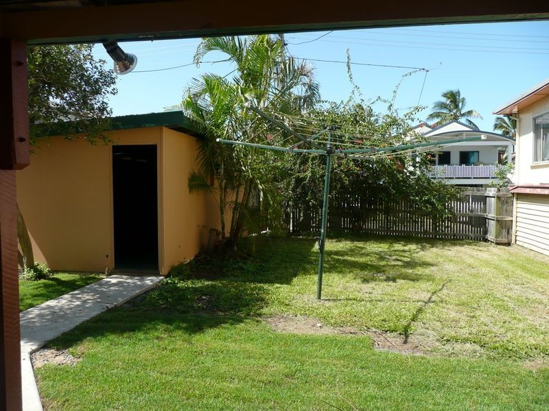 81 Matthew Flinders Drive, Cooee Bay QLD 4703