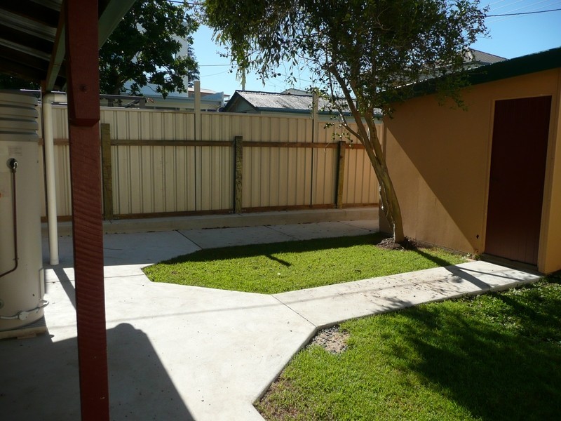 81 Matthew Flinders Drive, Cooee Bay QLD 4703