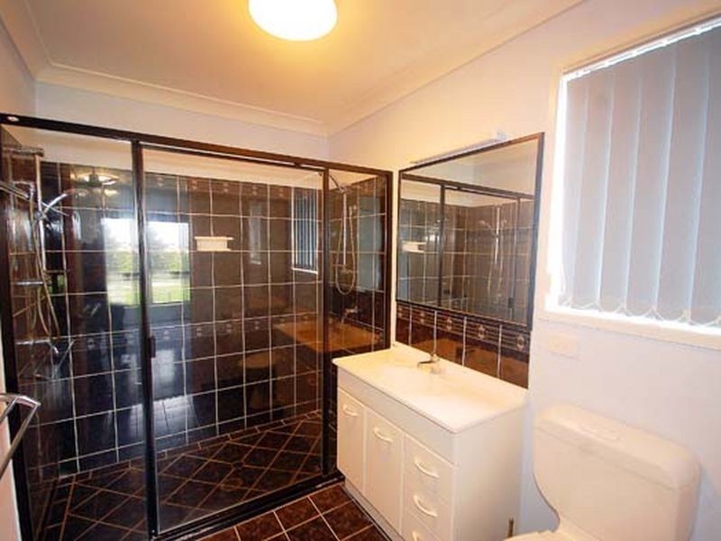 18 Setu Drive, Pacific Heights QLD 4703