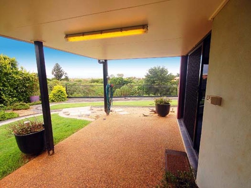 18 Setu Drive, Pacific Heights QLD 4703