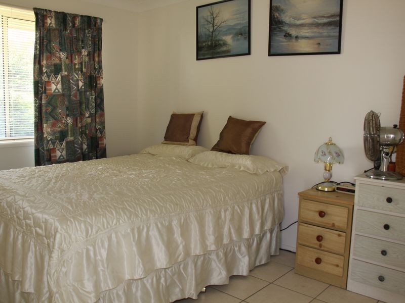 4 Carlo Cnr, Keppel Sands QLD 4702