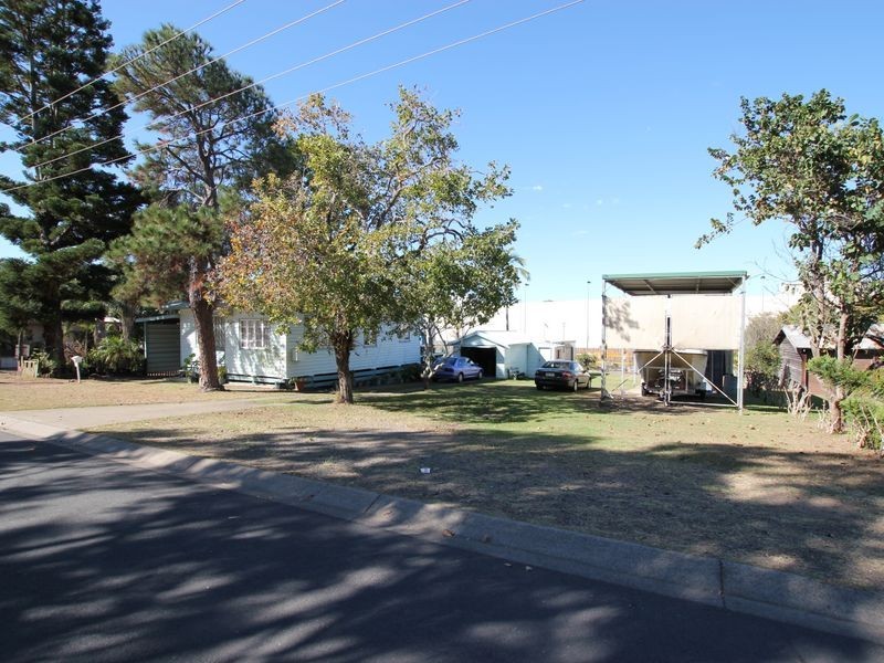 3 Birdwood Avenue, Yeppoon QLD 4703