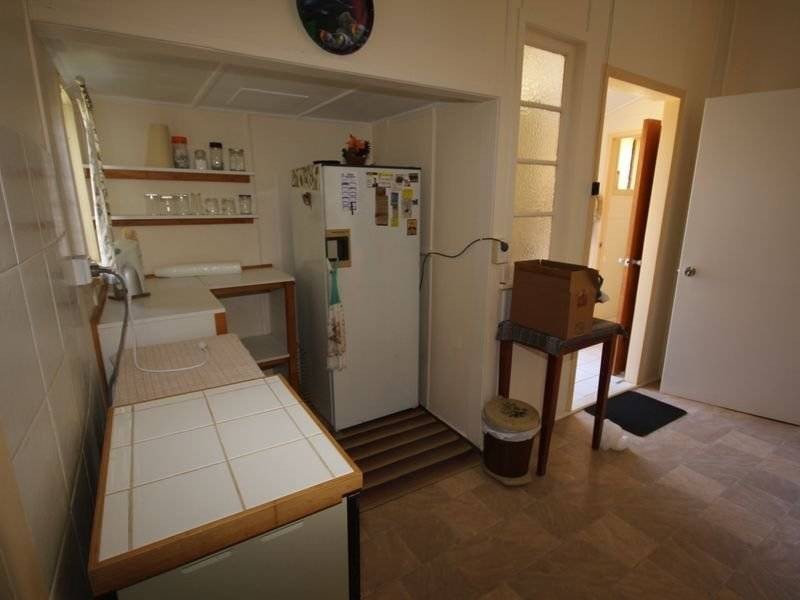 24,26,28 Meadow Street, Keppel Sands QLD 4702