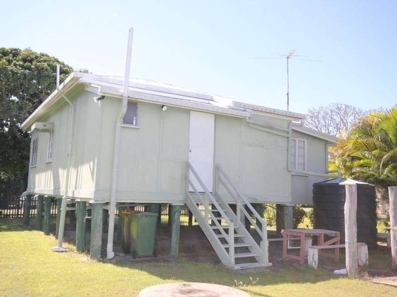 24,26,28 Meadow Street, Keppel Sands QLD 4702