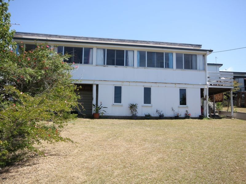 3 Pandanus Street, Cooee Bay QLD 4703