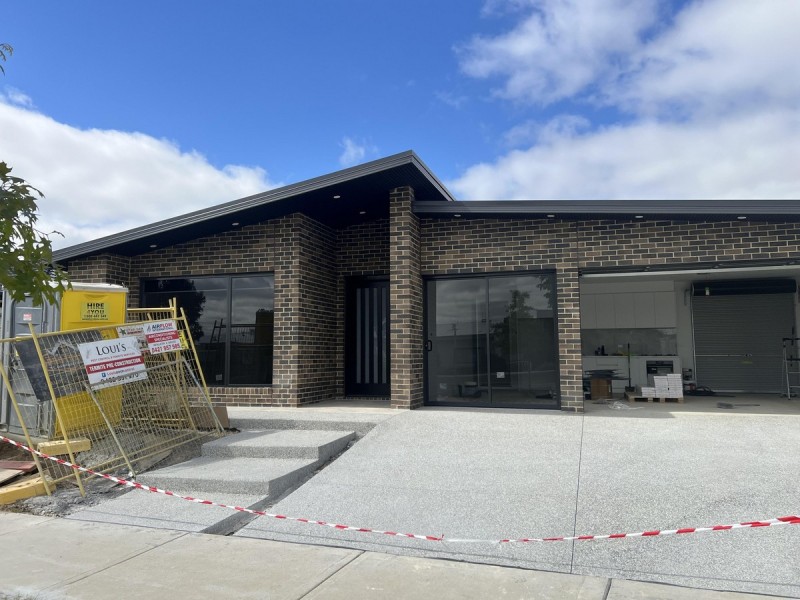 96 Blackmore Road, Mickleham VIC 3064