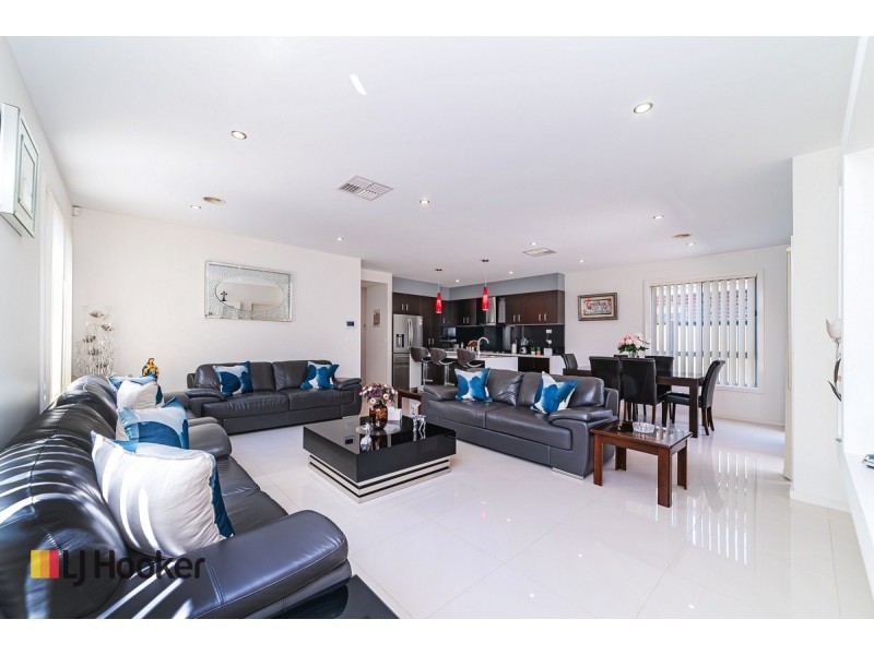 27 Kalorama Street, Greenvale VIC 3059