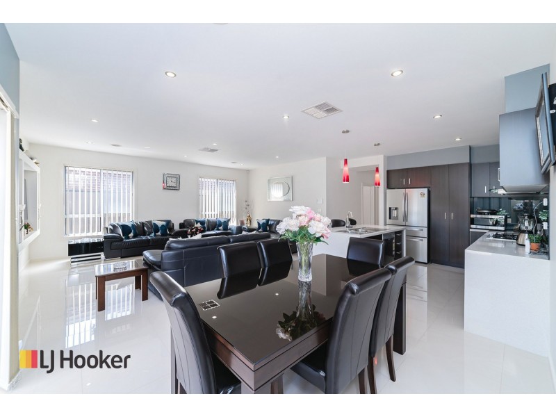 27 Kalorama Street, Greenvale VIC 3059