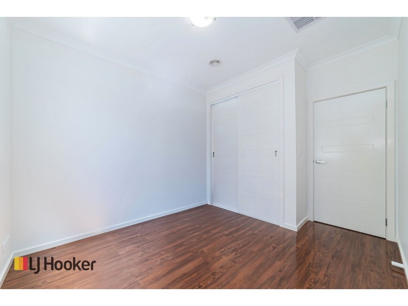 27 Kalorama Street, Greenvale VIC 3059