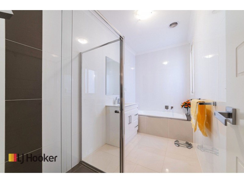 27 Kalorama Street, Greenvale VIC 3059