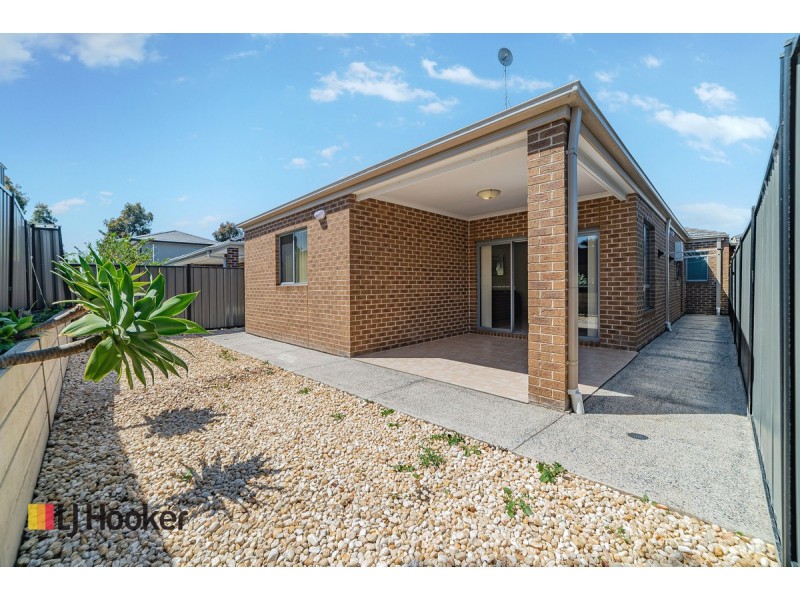 27 Kalorama Street, Greenvale VIC 3059