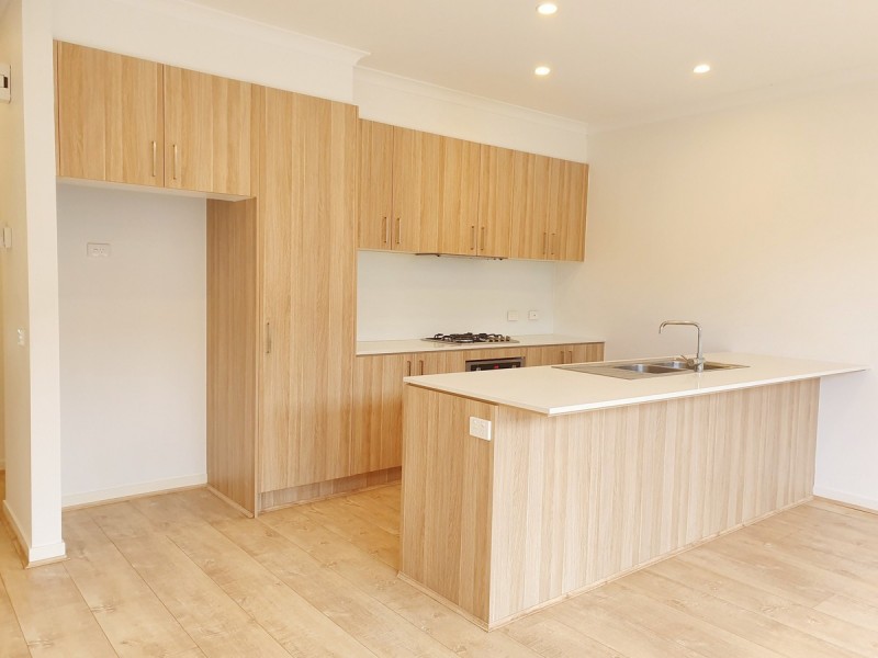 12 Ardour Grove, Craigieburn VIC 3064