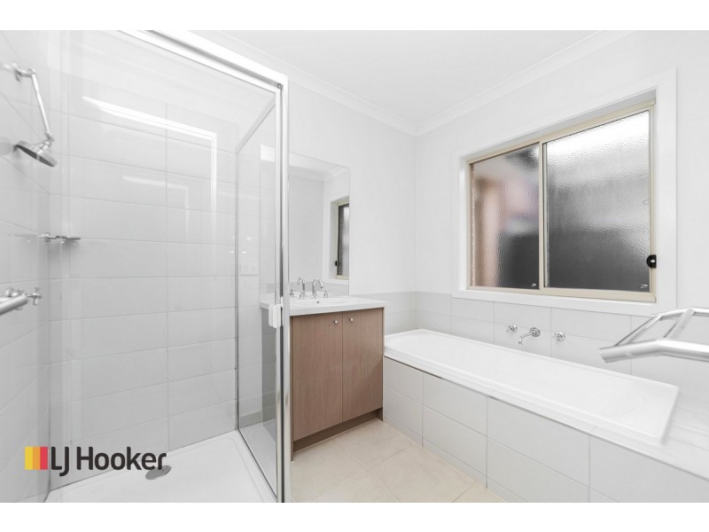 30 Bandicoot Road, Craigieburn VIC 3064