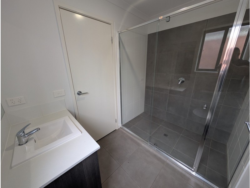 17 Herridge Street, Mickleham VIC 3064