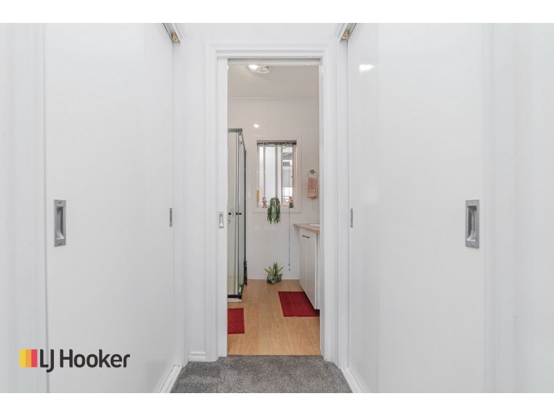 1 Mulberry Pass, Craigieburn VIC 3064