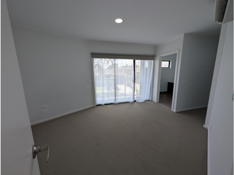 1/38 Mallard Circuit, Craigieburn VIC 3064