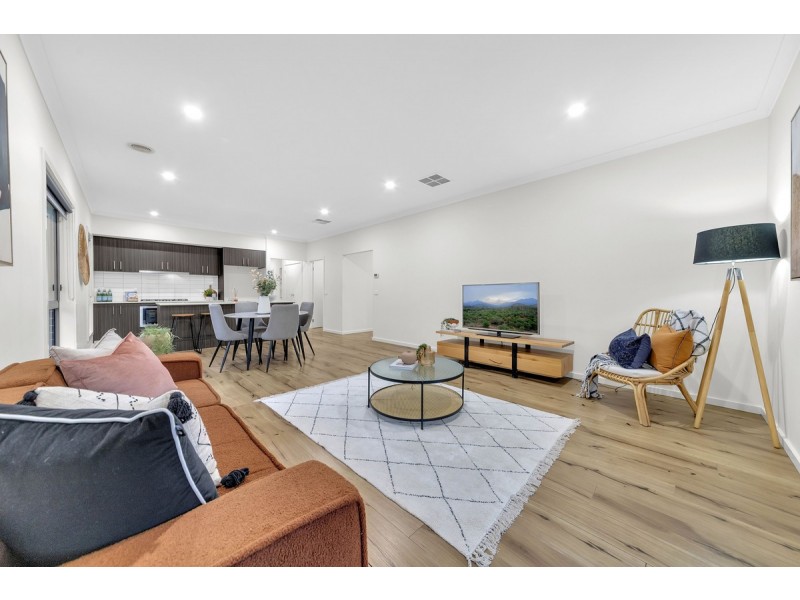 104 Sustainable Drive, Craigieburn VIC 3064