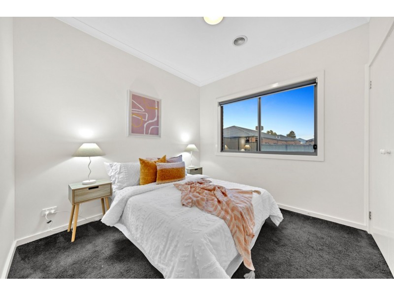 104 Sustainable Drive, Craigieburn VIC 3064