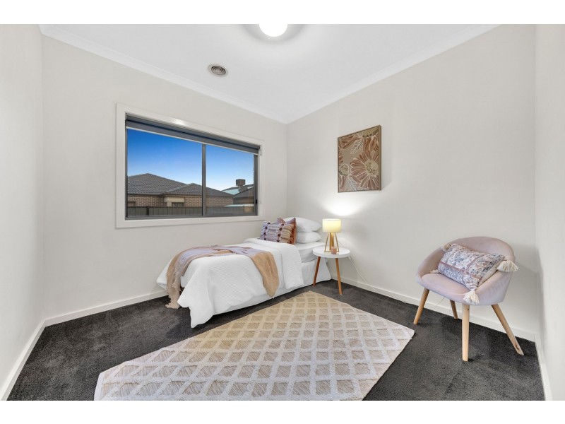 104 Sustainable Drive, Craigieburn VIC 3064