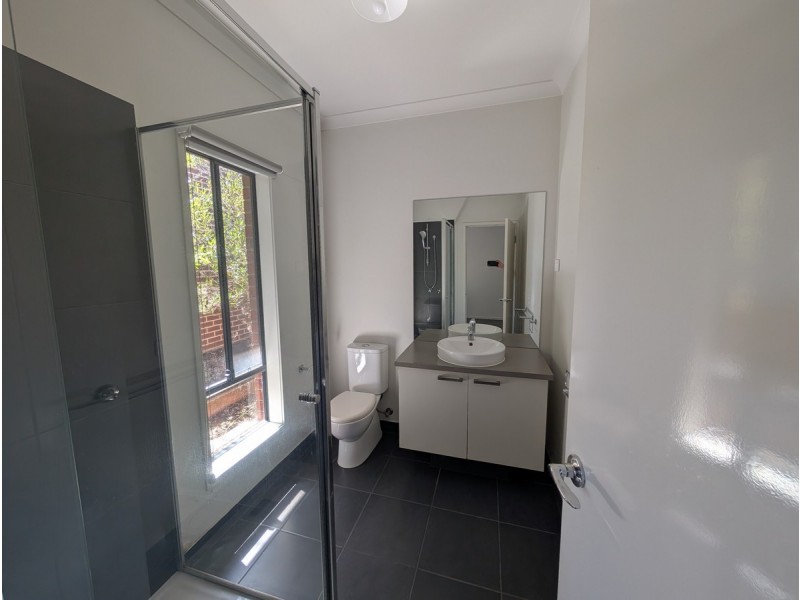 26 Arlington Park Parade, Mickleham VIC 3064