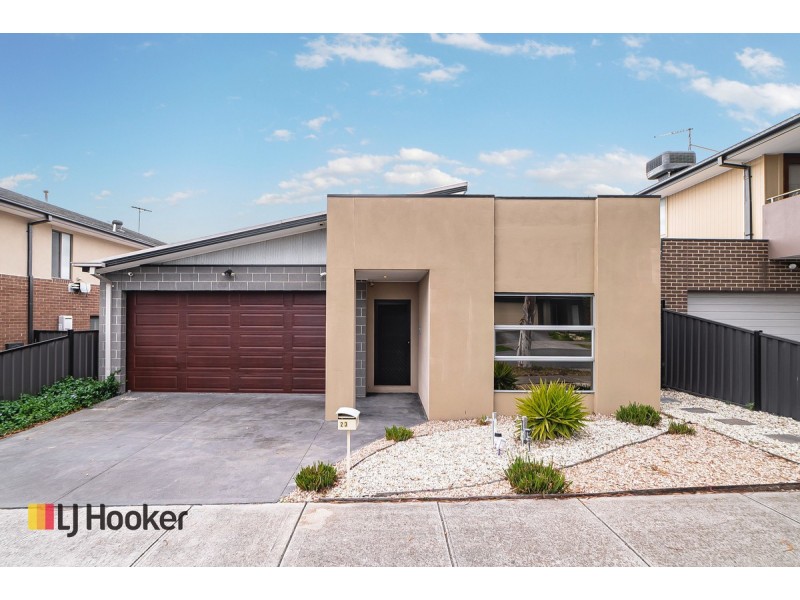 23 Baronial Way, Craigieburn VIC 3064