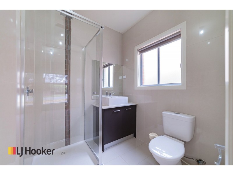 23 Baronial Way, Craigieburn VIC 3064