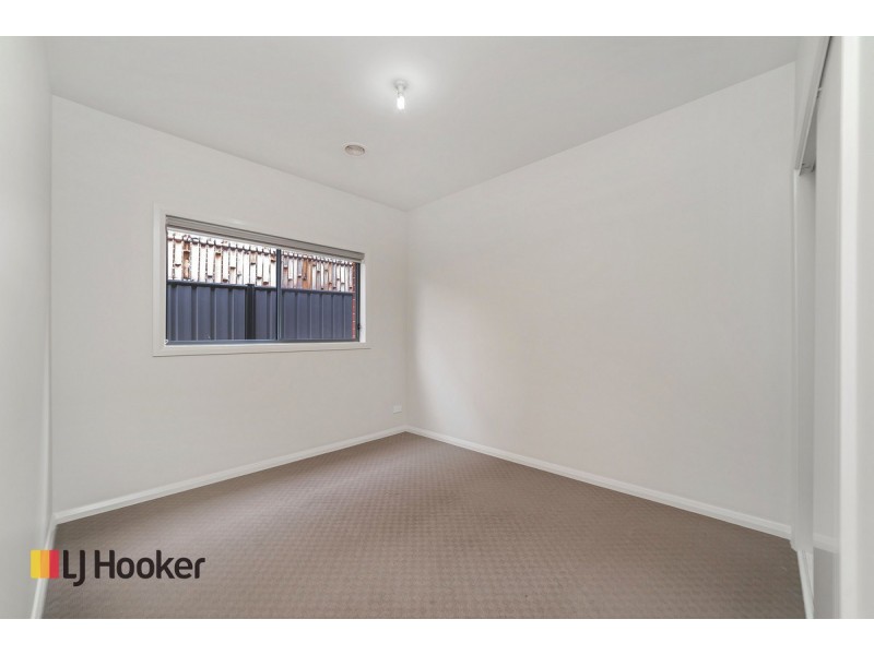 23 Baronial Way, Craigieburn VIC 3064