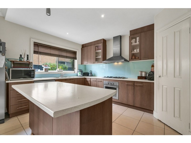 14 Scarborough Terrace, Craigieburn VIC 3064