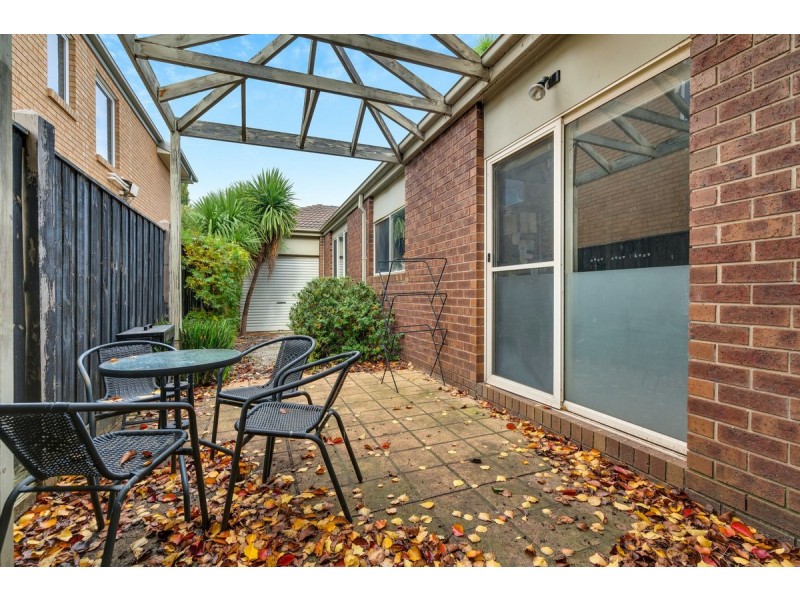 14 Scarborough Terrace, Craigieburn VIC 3064