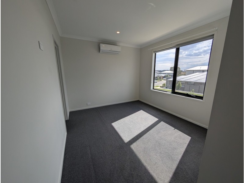 43 Sumar Drive, Craigieburn VIC 3064