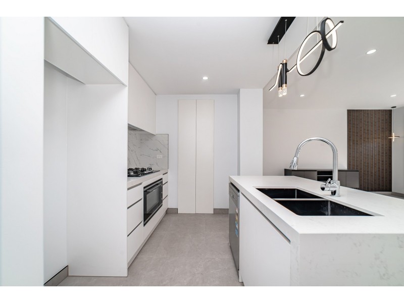 30 Nubeena Crescent, Donnybrook VIC 3064