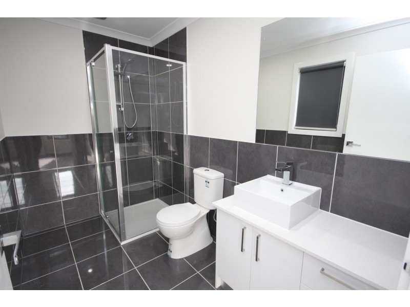23 Plumbago Street, Craigieburn VIC 3064