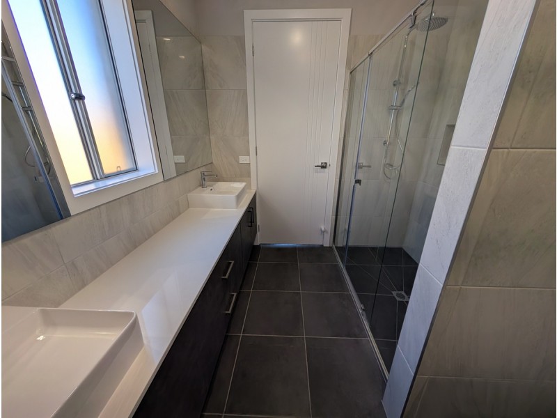 7 Gamon Street, Mickleham VIC 3064