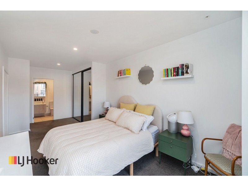 1004A/21 Pentridge Boulevard, Coburg VIC 3058