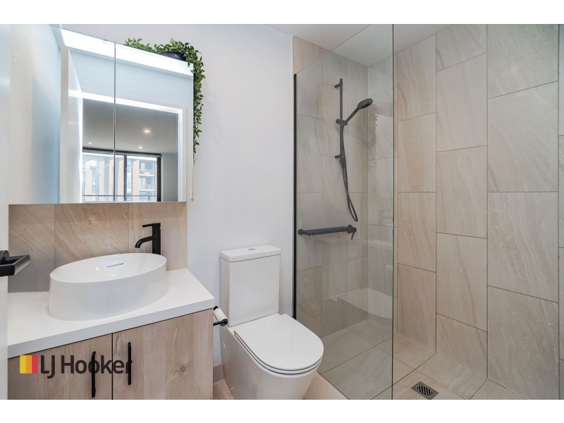 1004A/21 Pentridge Boulevard, Coburg VIC 3058