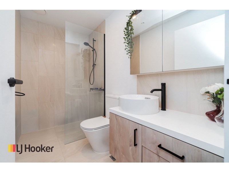 1004A/21 Pentridge Boulevard, Coburg VIC 3058