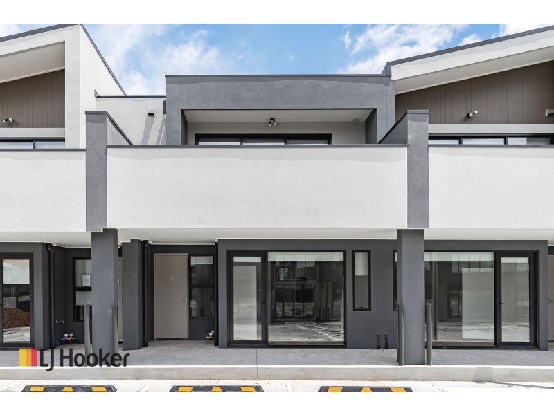 U 10-14/119 Highlander Drive, Craigieburn VIC 3064